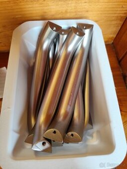 Úchytky na kuchyňskou linku