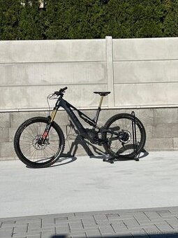 Elektrobicykel Kellys Theos F90, veľkosť rámu L.