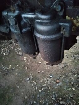 Prodám kompletní olejové filtry na ZETOR25