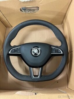 Zkosený DSG poloperforovaný volant s airbagem -white NOVÝ