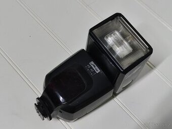 METZ blesk 48 AF-1 Digital