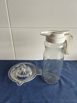 Skleněné konvice, lis na citron sklo,