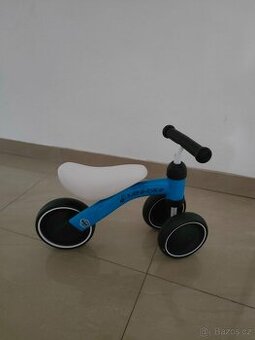 Dětské odrážedlo pro nejmenší od 12m