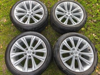 Letní sada Opel Insignia B r18 5x115 Bridgestone 245/45/18