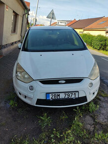 Ford S-max 2008 96 kW, automat