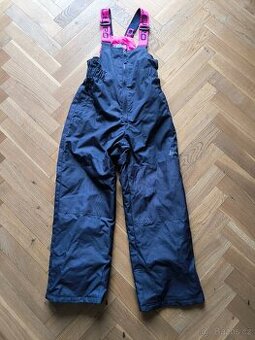 Modre lyžařské kalhoty vel. 140-146