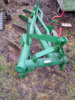 Roudnický pluh traktor