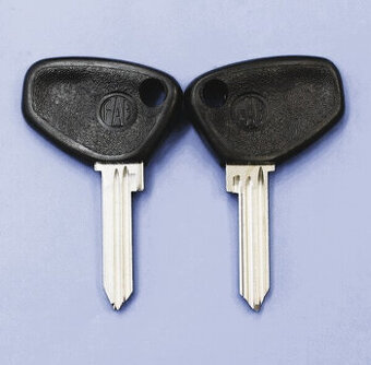 Nový klíček do spínací skříňky škoda 105/120/130/135/136/gar