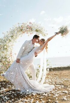 Luxusní svatební šaty Le Monika