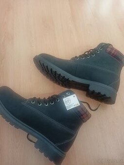 Nové pánské zimní boty zn. LIVERGY, vel. 43(černé)