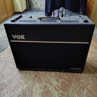 Reprobox z komba Vox Valvetronix vt 120+