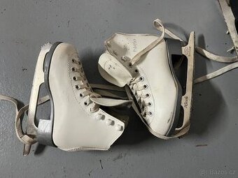 Prodej ledních dívčích dámských bruslí,velikost 28