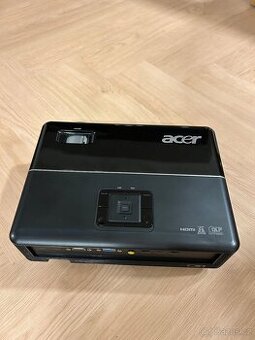 Projektor ACER P1200