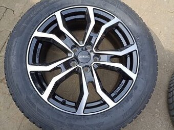 Zimní Tucson 235/55R18