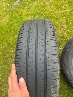 Letní pneu 205/65r16