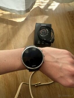 SUUNTO 9