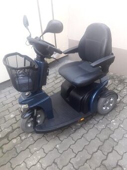 Elektrický invalidní vozík Sterling