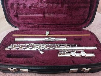 Příčná flétna Amati Maestro C512 postříbřená