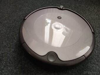 iRobot vysavač