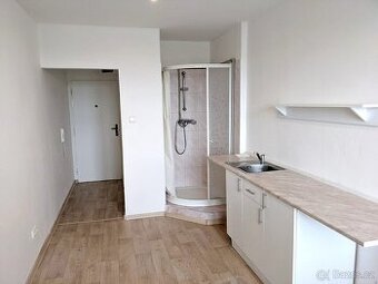 Pronájem bytu 1+kk, 18 m² Hašova, Opava - 1