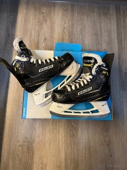 Bauer Supreme M1 JR 2D