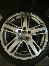 225/45/18 Audi A3 a4