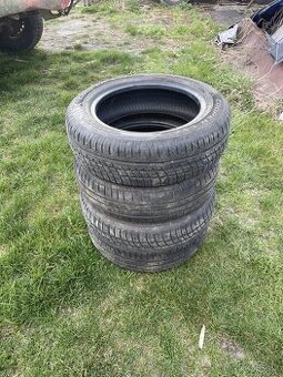 Prodám 4 x letní pneu 175/65/R15