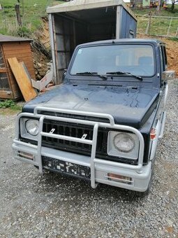 2 Suzuki Samurai