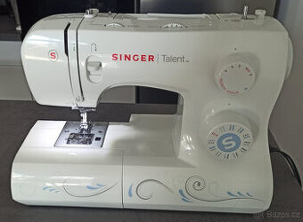 ŠICÍ STROJ SINGER SMC 3323/00
