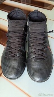 Sálovky Nike