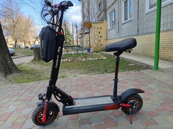 KUGOO KARIN M4 PRO 550w + DRAHE SEDATKO