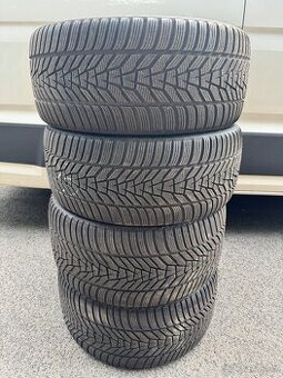 255/35 r21 98W 285/30 r21 Zimní Hankook 21”