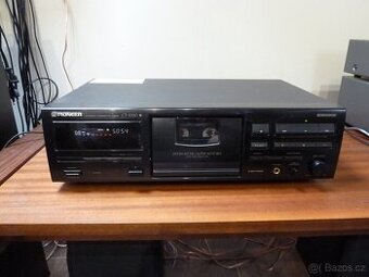 Nabízím tape deck Pioneer CT-S330. Plně funkční. Jen co je n
