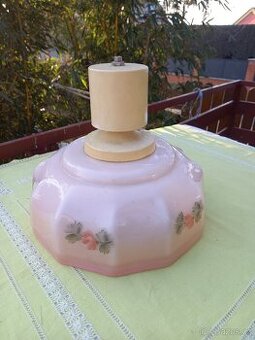 Starodávný porcelánový lustr
