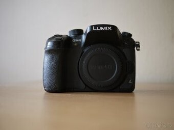 Panasonic GH-4 + příslušenství...