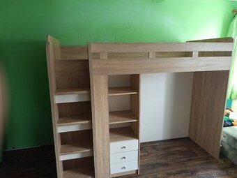 Vyvýšená postel se skříní