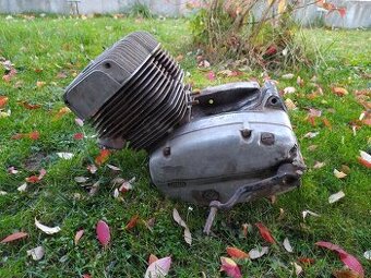 Motor ČZ 250/471 Smolík typ 623-4