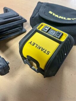 křížový laser Stanley Cubix