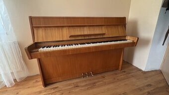 Piano, pianino, klavír Petrof