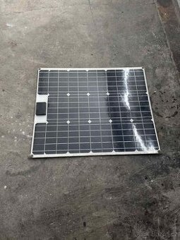Flexibilní solární panel (fotovoltaický panel)