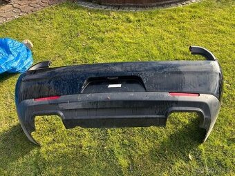 PRODÁM ORIGINÁLNÍ KOMPLETNÍ ZADNÍ NÁRAZNÍK DODGE CHALLENGER