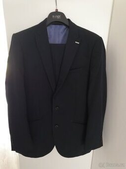 PÁNSKÝ OBLEK zn. BANDI vel. 48/182