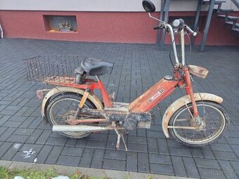 Babetta 207 s kartičkou, červená původní s prsíčkama 4.