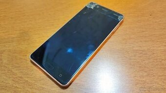 Nokia 5 Copper - prasklé LCD