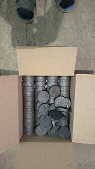 Fasádní polystyrenové víčka