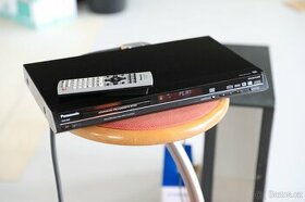 PANASONIC DVD S49 přehrávač