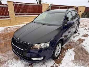 Škoda Octavia 1.6TDI 77Kw Style - Navi