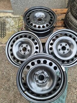 Nová plechová sada Volkswagen Tiguan R17