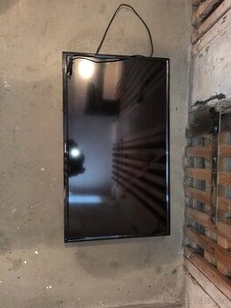 LED televizor Thomson