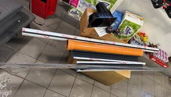 Pár věcí zdarma - úkldi garáže